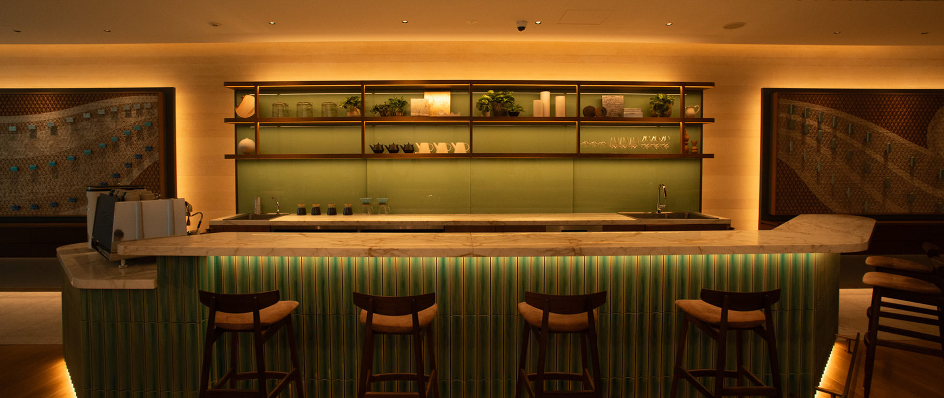 IQOS Signature Café