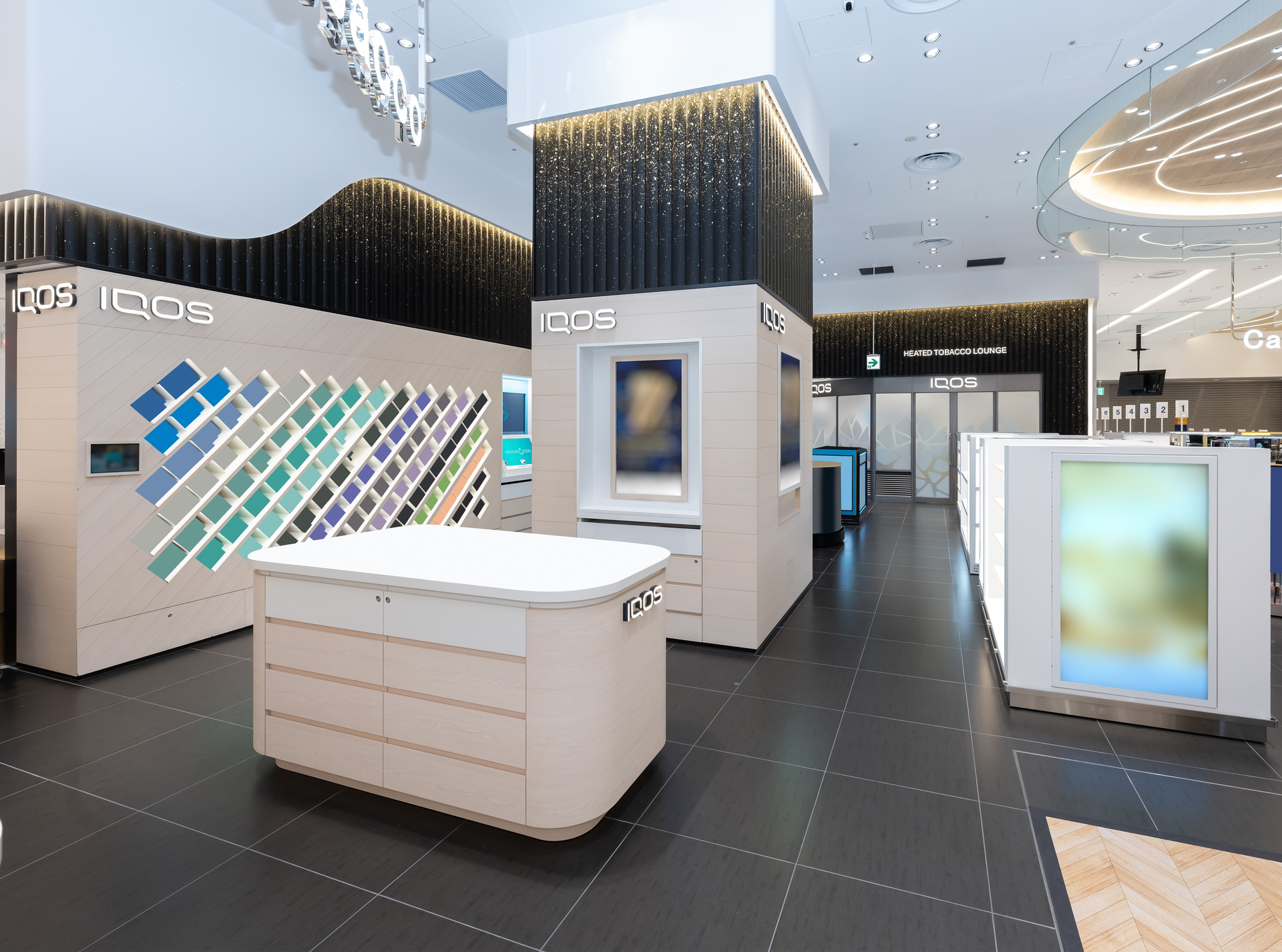 空港 免税店限定 IQOS アイコス iqos3 アイコス3 ラディアントレッド
