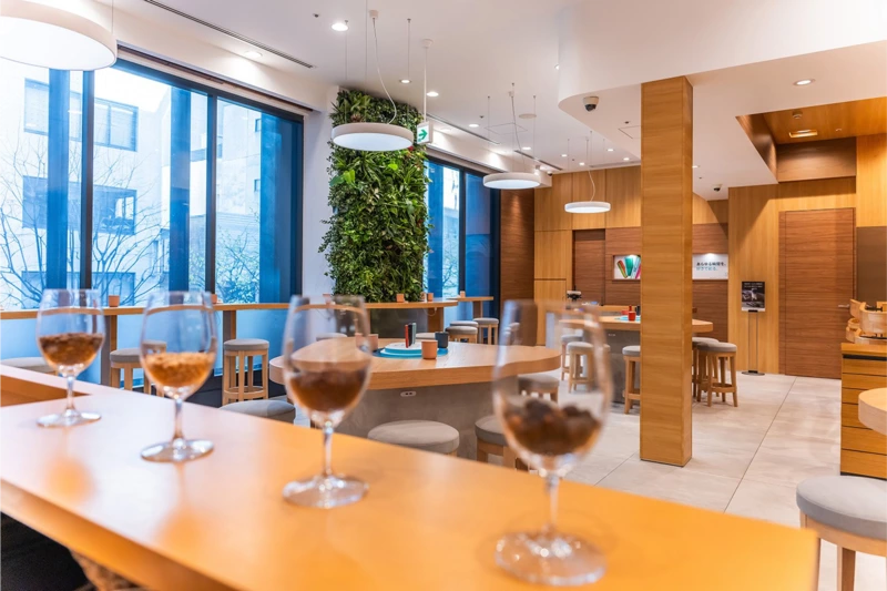 IQOS Signature Café